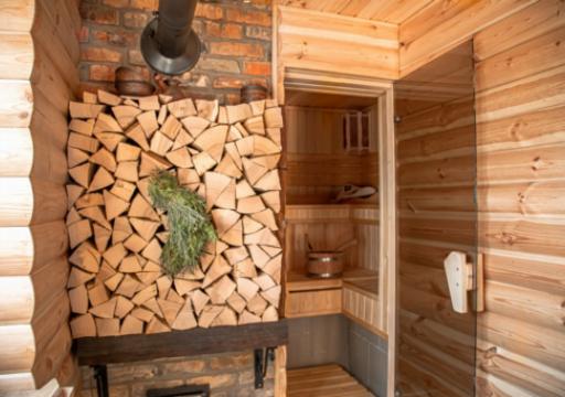 Veiligheidsoverwegingen bij het kiezen van hout voor houtgestookte sauna's